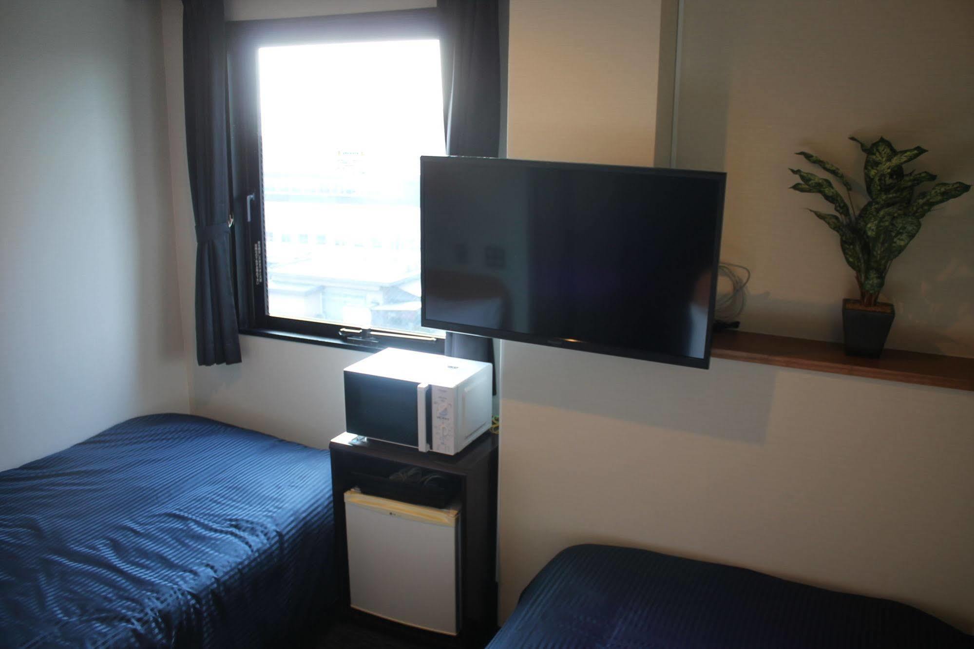 HOTEL LiVEMAX Mihara Ekimae Eksteriør billede